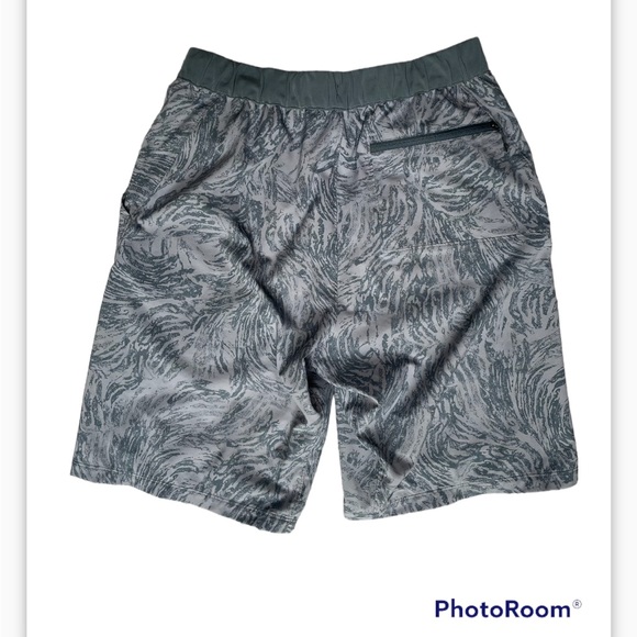 Patagonia Men’s Shorts/Trunks - Picture 3 of 5